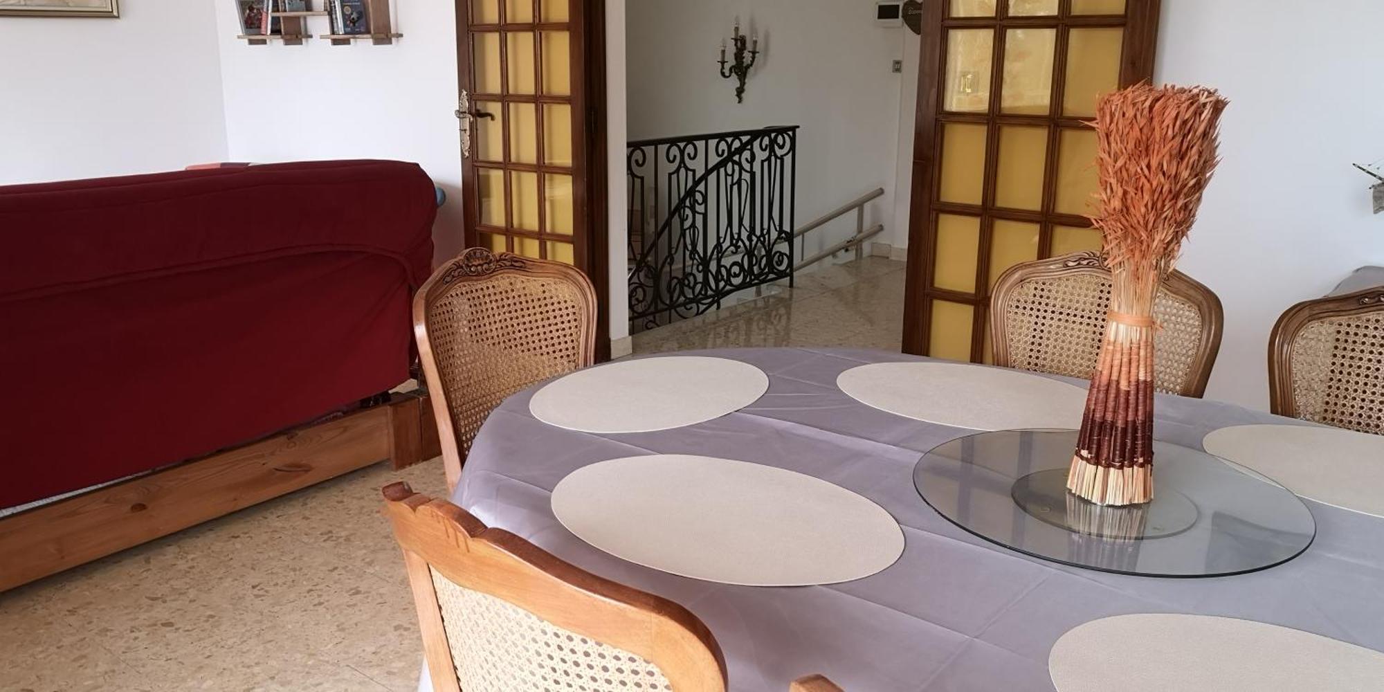 Appartement Dans Villa Avec Piscine Et Jardin Marguerittes Exterior foto